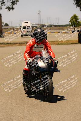 media/Jun-15-2025-Lets Ride (Sun) [[cf46f230ea]]/Around the Pits/
